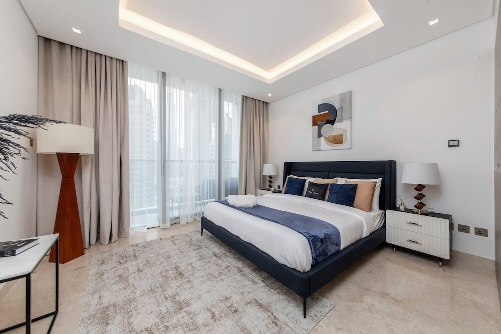 Дубай: Luxe 3BR with Burj Khalifa view