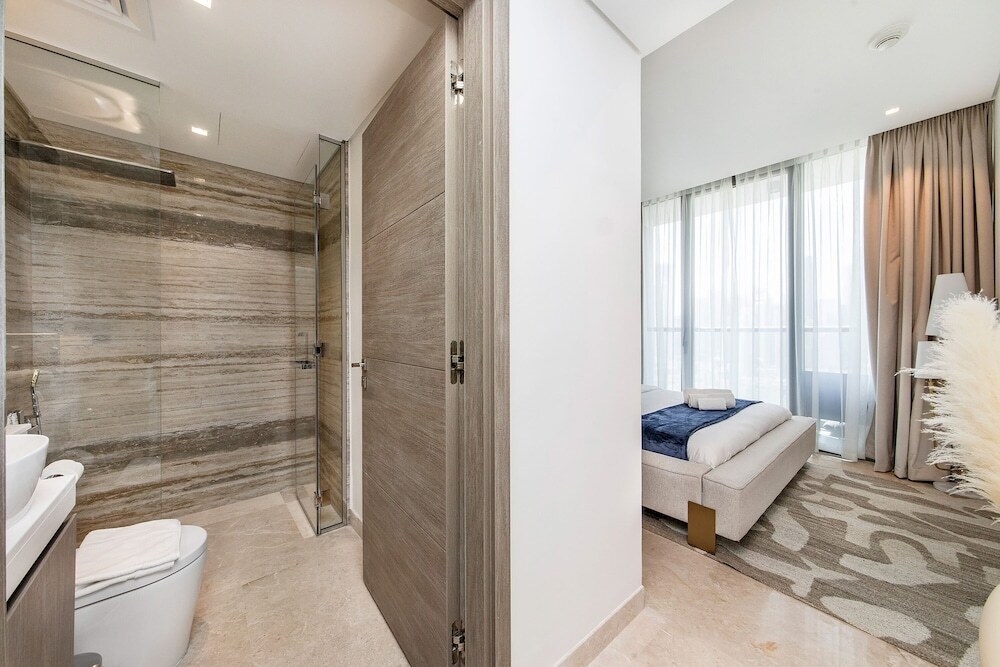 Дубай: Luxe 3BR with Burj Khalifa view