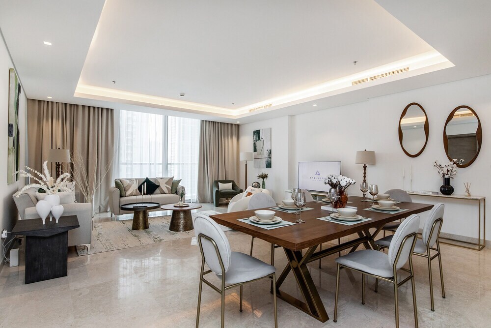 Дубай: Luxe 3BR with Burj Khalifa view