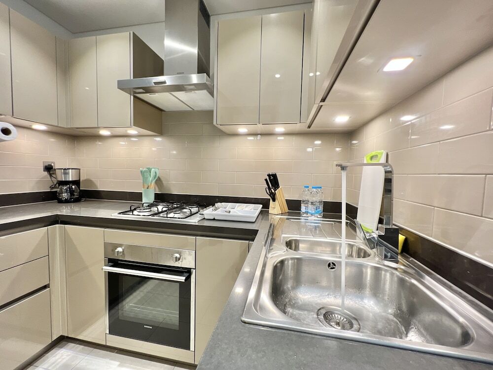 Дубай: Cosmos Living Luxurious Sobha Hartland
