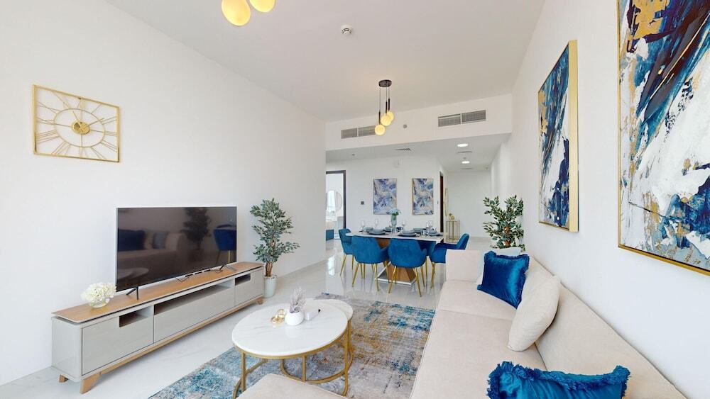 Дубай: Primestay - Spacious 2BR in Arjan -dubai