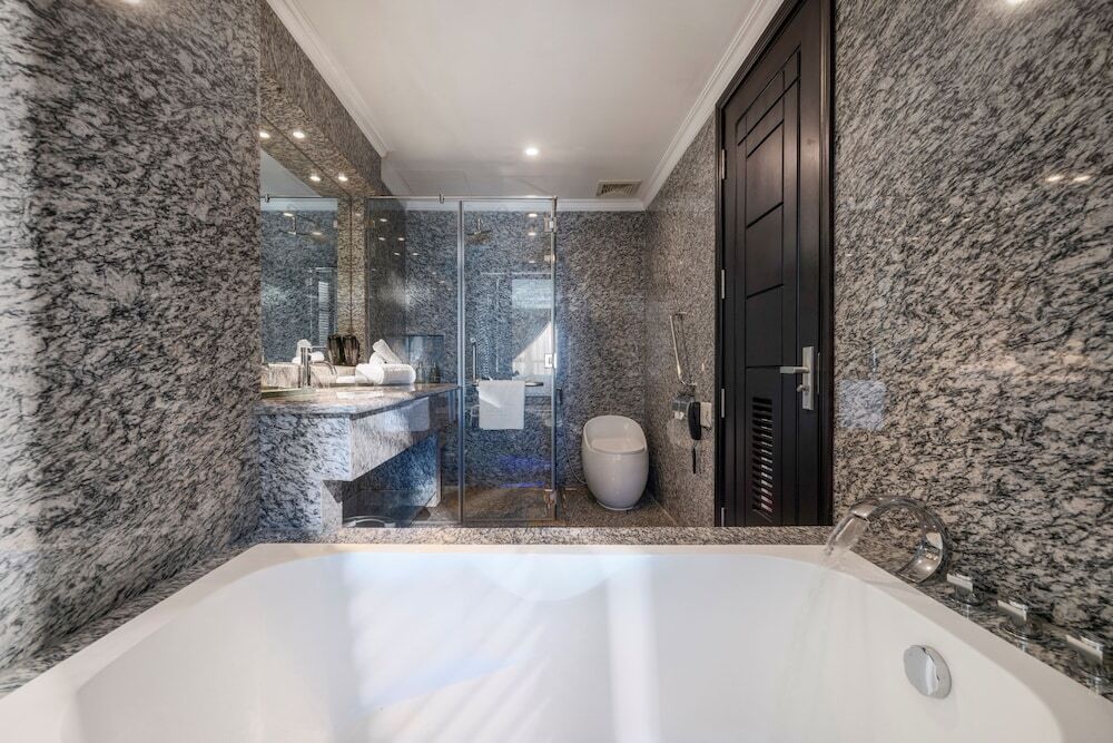 Дананг: V-Hotel Da Nang Beach