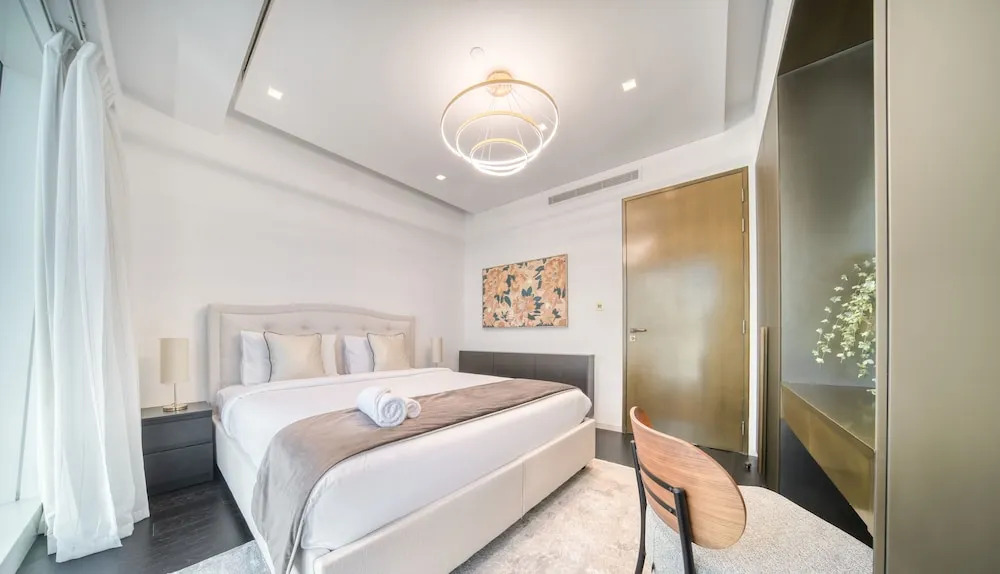 Дубай: KOHH - 3BR in DAMAC Heights