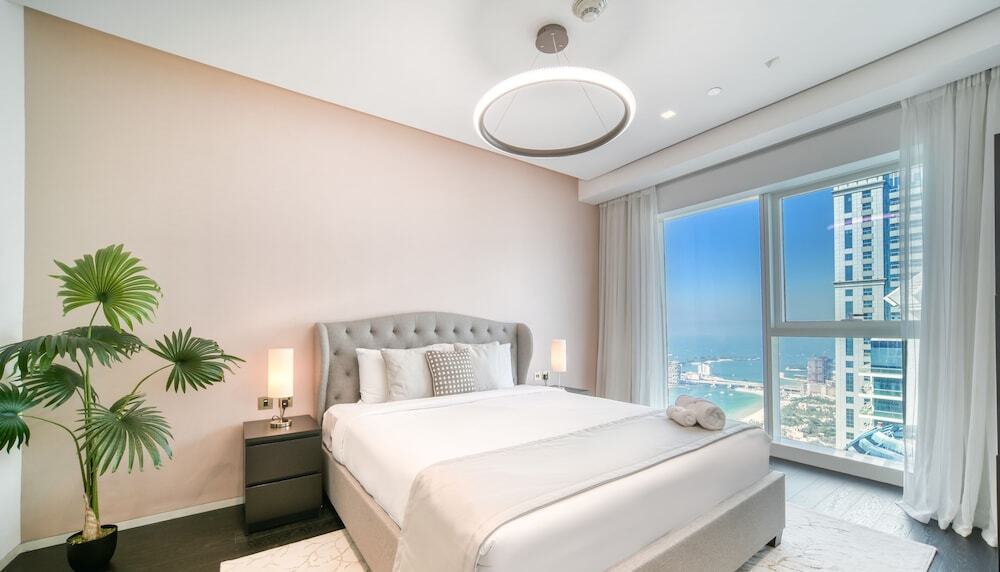 Дубай: KOHH - 3BR in DAMAC Heights