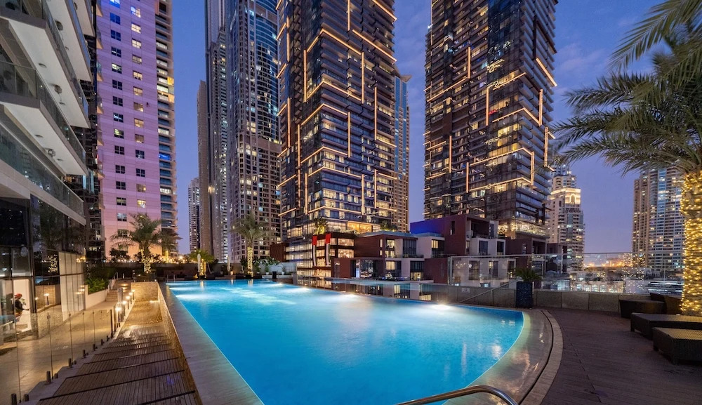 Дубай: KOHH - 3BR in DAMAC Heights