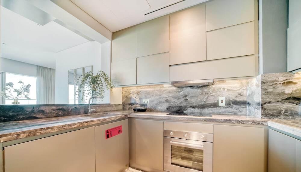 Дубай: KOHH - 3BR in DAMAC Heights