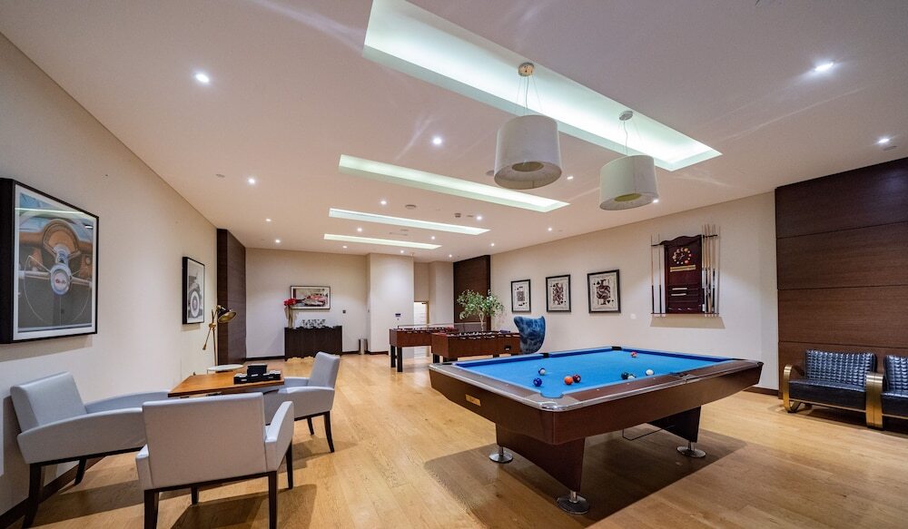 Дубай: KOHH - 3BR in DAMAC Heights