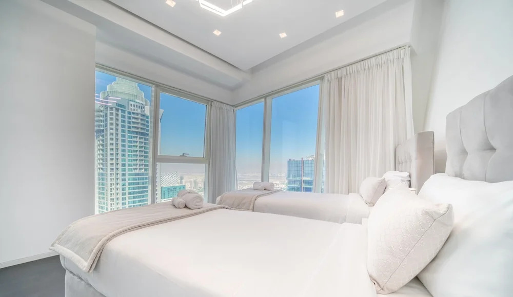 Дубай: KOHH - 3BR in DAMAC Heights