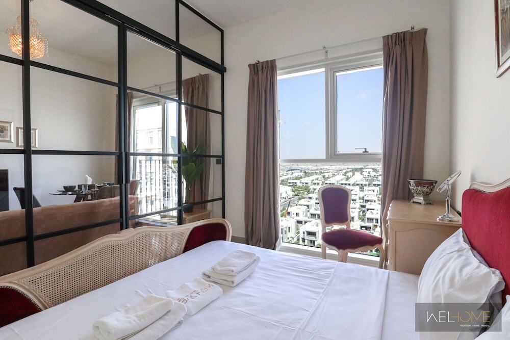 Дубай: WelHome - Contemporary 1BR at Dubai Hills Estate