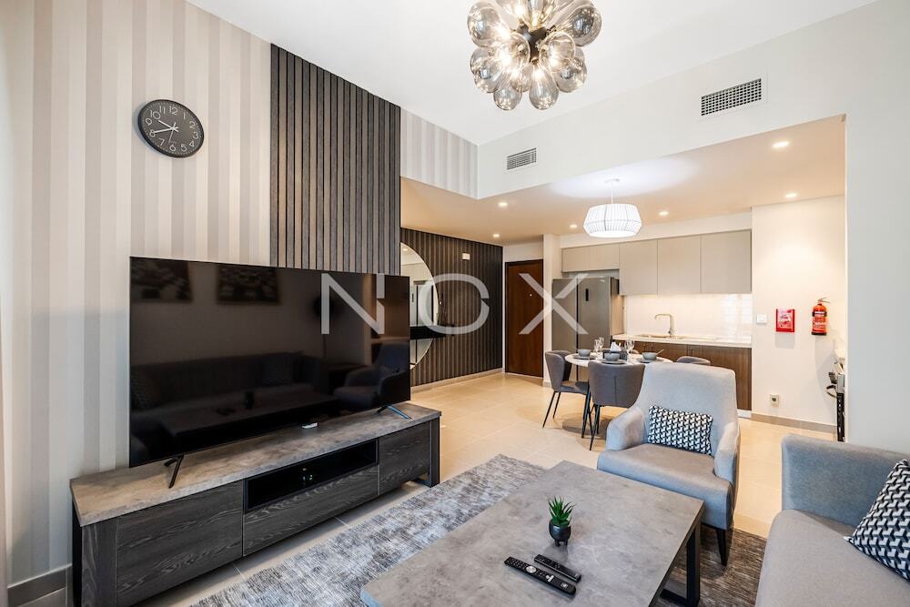 Дубай: Stylish 2 Beds in Forte Tower I Downtown