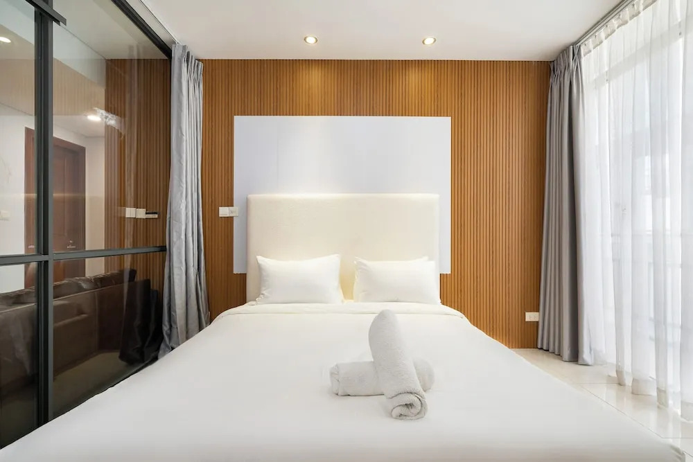 Хошимин: Night Life Lancaster 1br GymBarJapTown