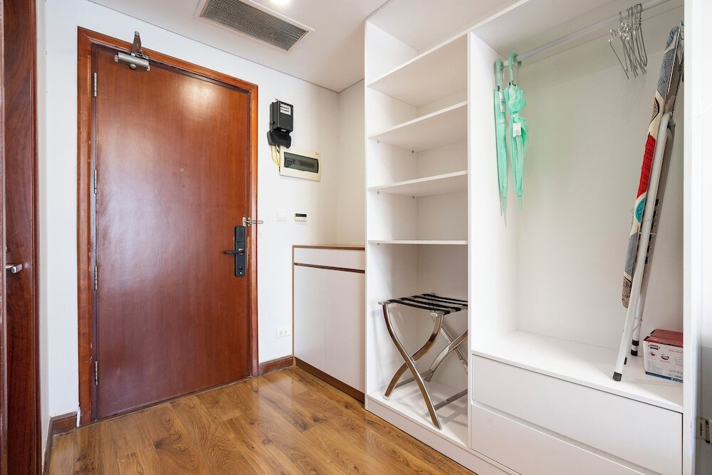 Хошимин: Night Life Lancaster 1br GymBarJapTown