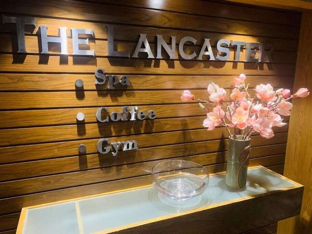 Хошимин: Night Life Lancaster 1br GymBarJapTown