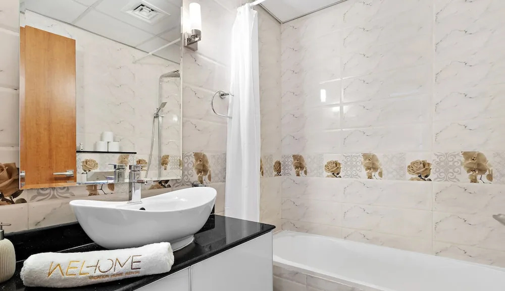 Дубай: WelHome - Relaxing and Fancy Studio Apt with City View