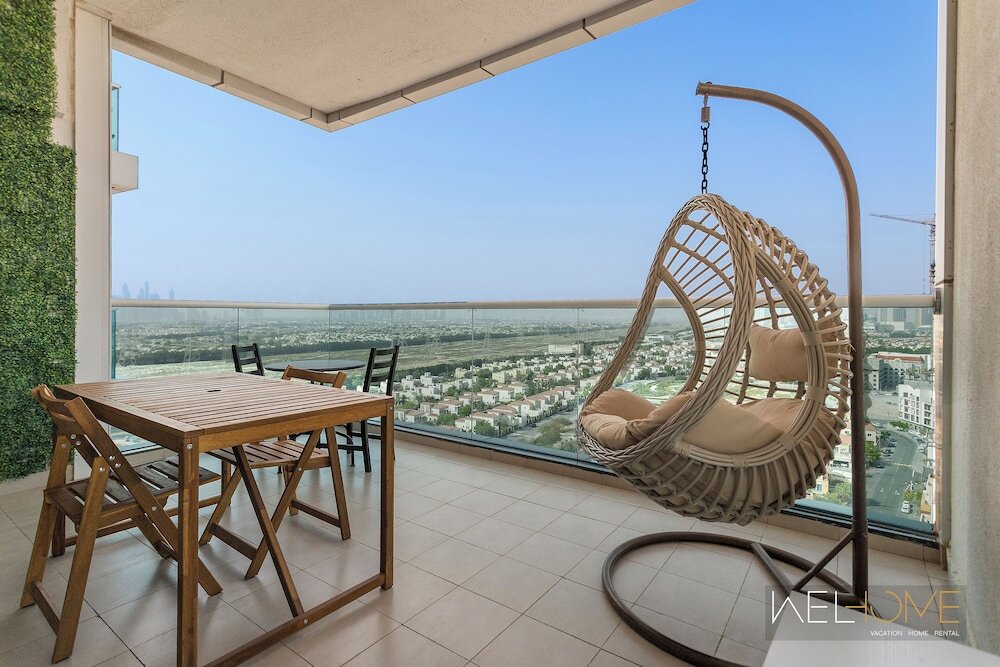 Дубай: WelHome - Relaxing and Fancy Studio Apt with City View