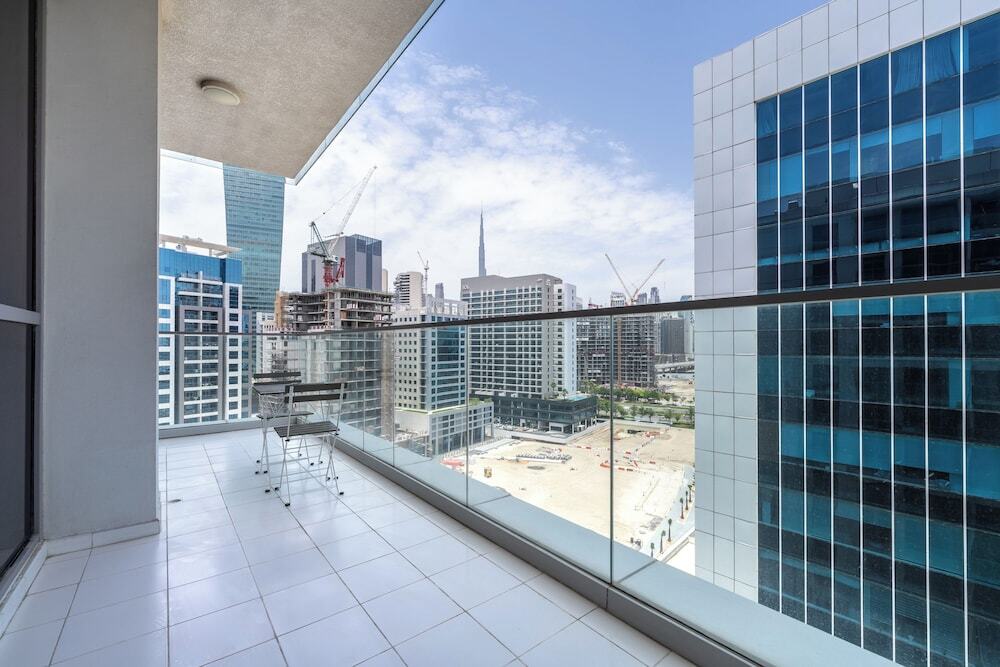 Дубай: Marco Polo - Splendid 1BR Located in Business Bay