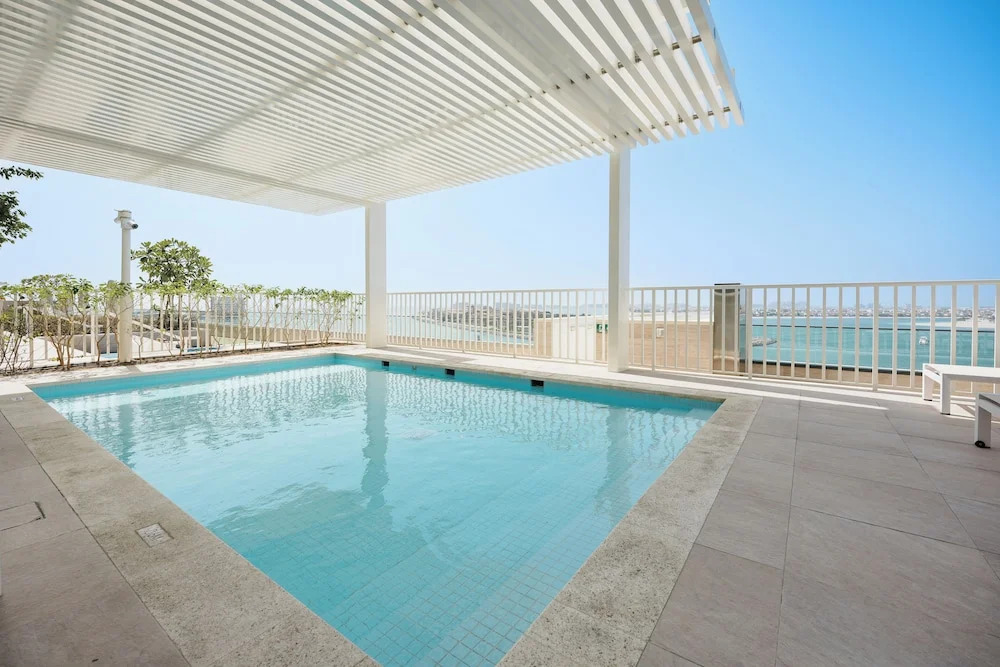 Дубай: Stayis-Emaar Beach front View 1 BR suite