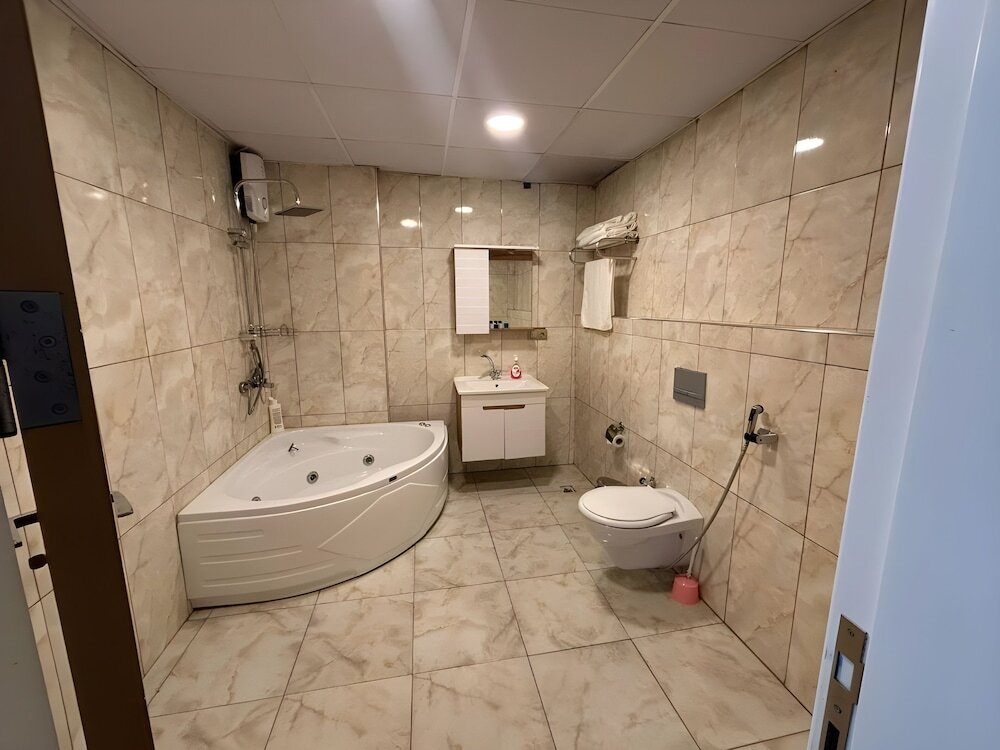 Сенпынар: ayvacık Hotel Restoran