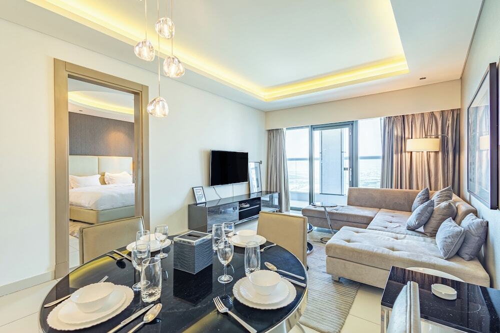 Дубай: SuperHost - Dubai Dreaming Stylish 1BR, DAMAC Towers Paramount