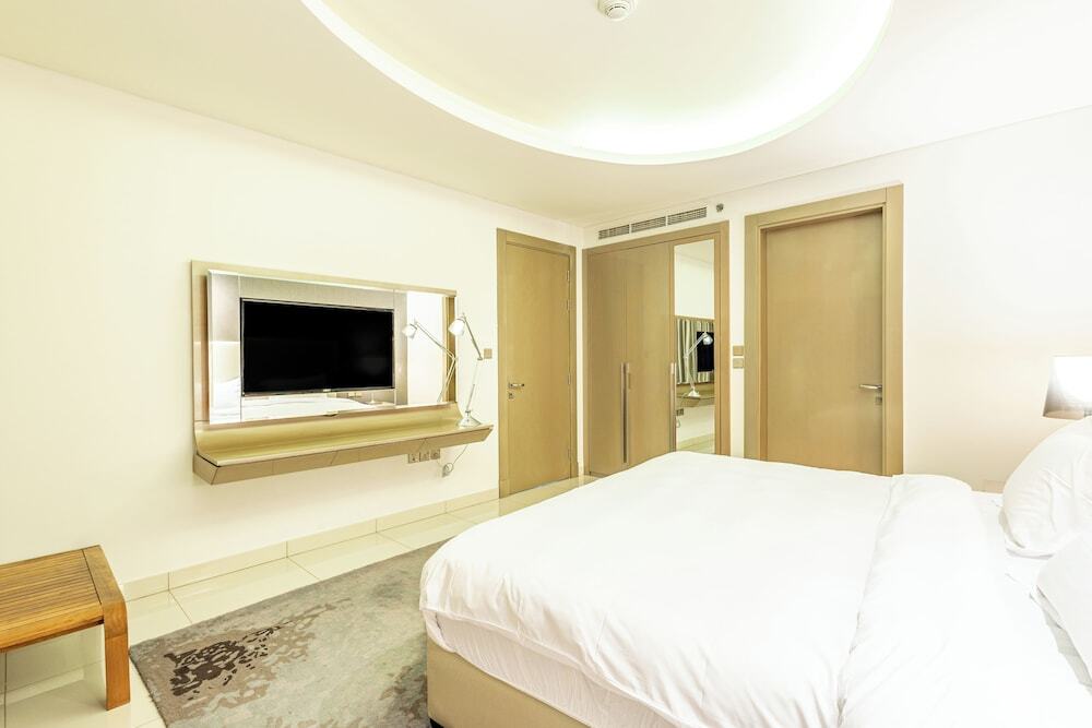 Дубай: SuperHost - Dubai Dreaming Stylish 1BR, DAMAC Towers Paramount