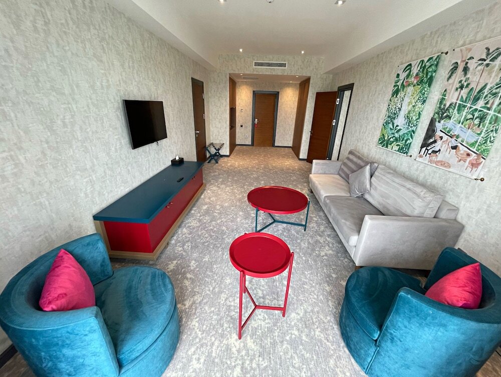 Губа: Arena Grand Hotel