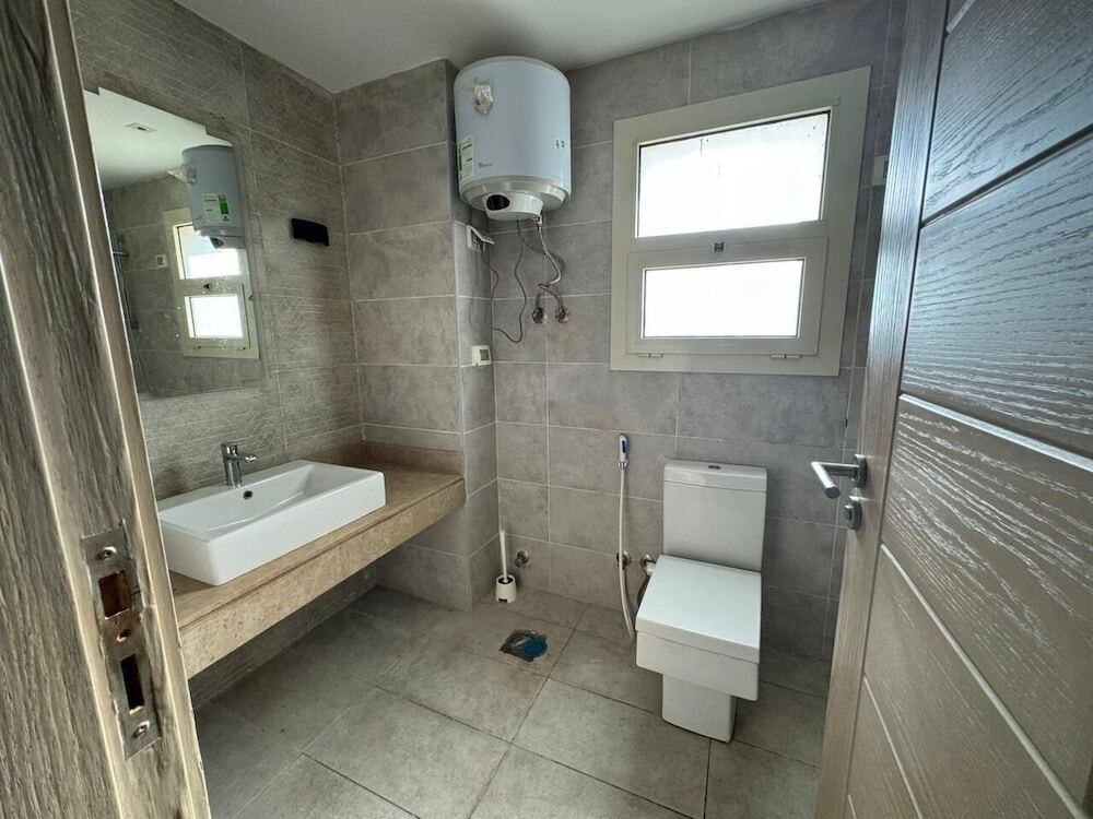 Город 6-го октября: Penthouse with roof-amberville-NEWGIZA