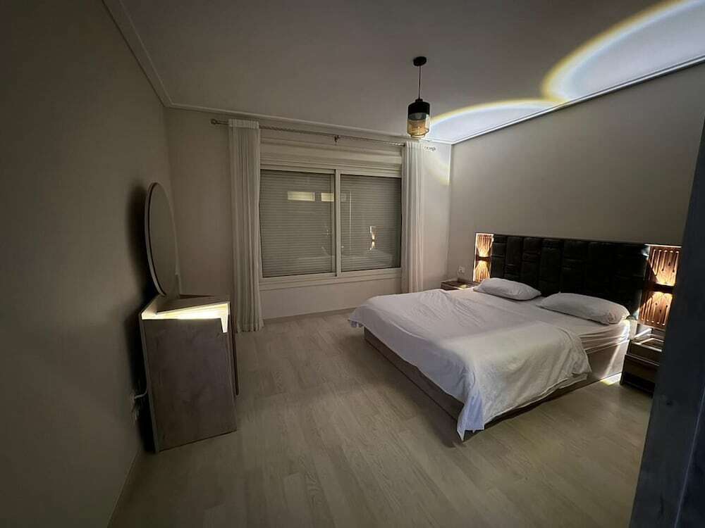 Город 6-го октября: Penthouse with roof-amberville-NEWGIZA