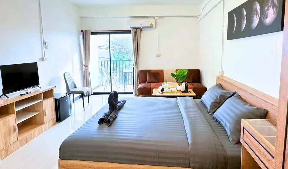 Паттайя: The Lodge Jomtien 7