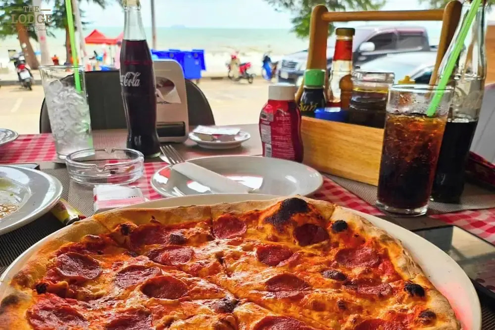 Паттайя: The Lodge Jomtien 7