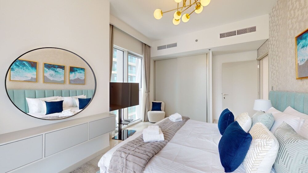 Дубай: Primestay - 1BR Sea View in Beach Isle