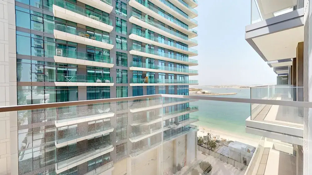 Дубай: Primestay - 1BR Sea View in Beach Isle