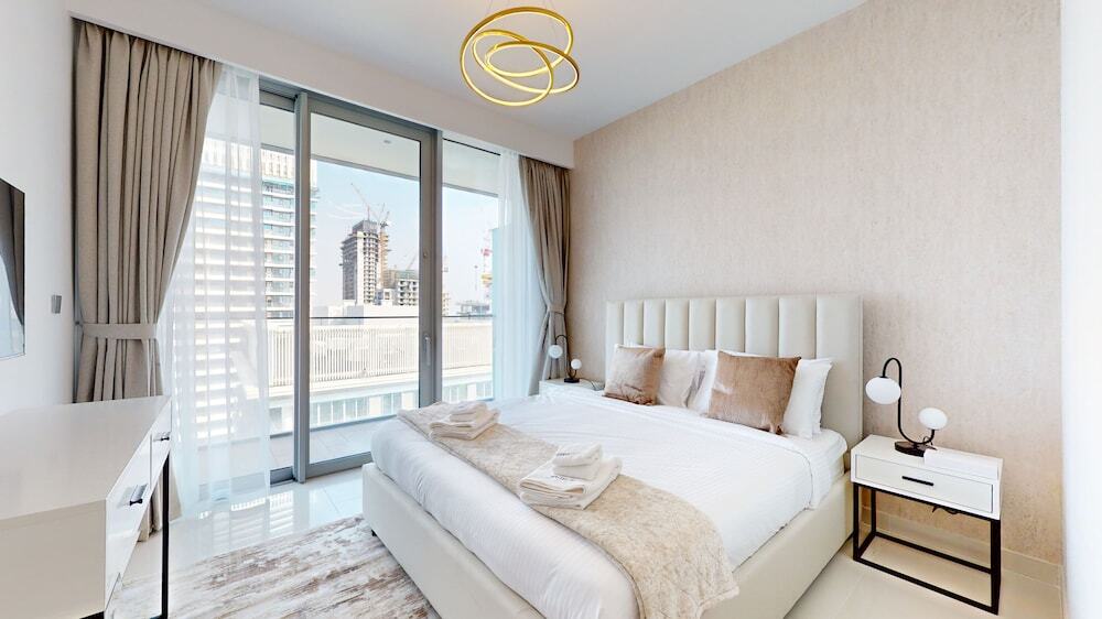 Дубай: Primestay - 1BR Sea View in Beach Isle
