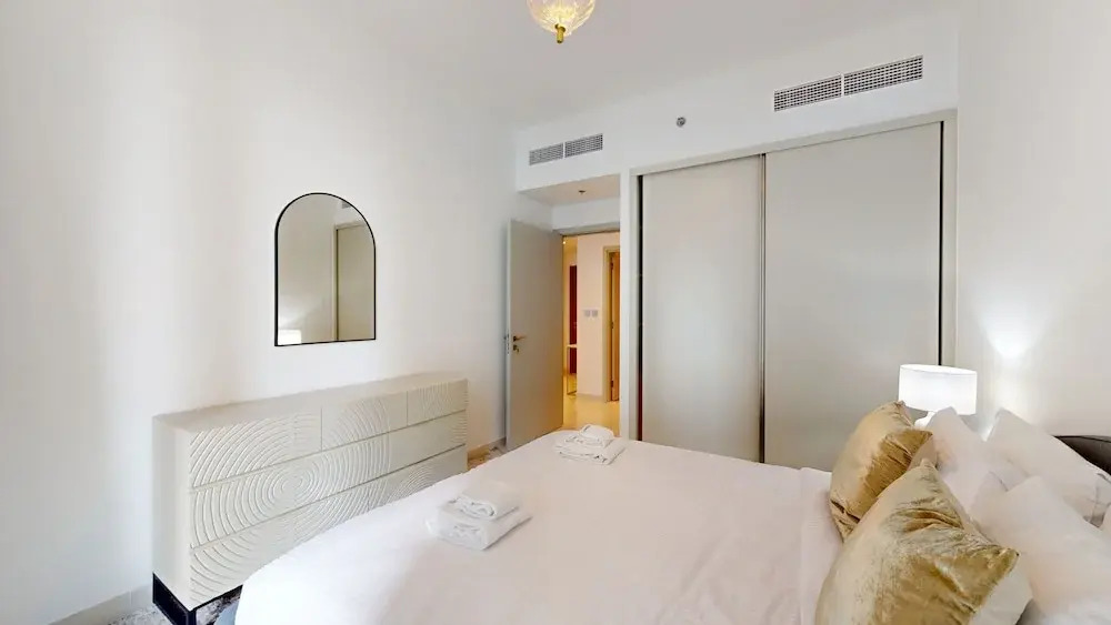 Дубай: Primestay - 1BR Sea View in Beach Isle