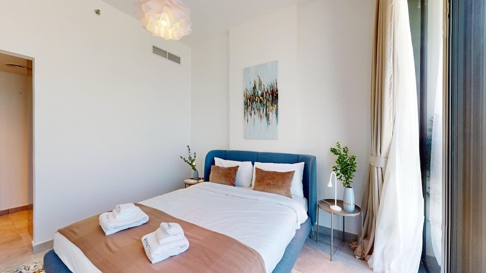 Дубай: Primestay - 1BR in Catch Residence - JVC