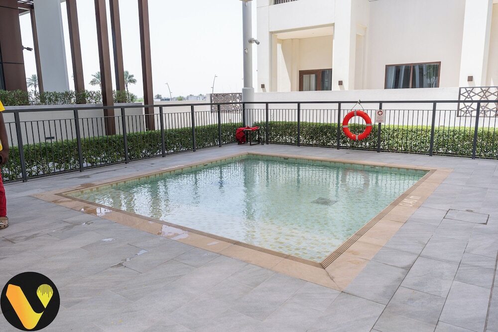 Дубай: Vogue Breeze Creek Beach by Emaar