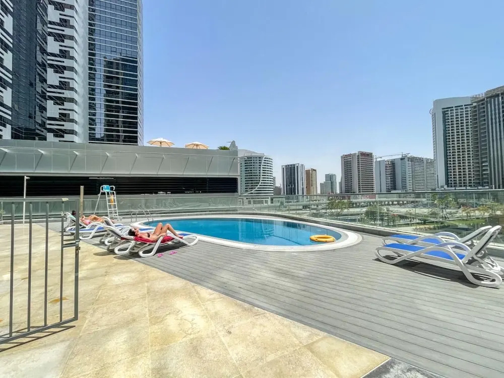 Дубай: Cosy 2BR Burj Khalifa Gym/pool by Belvilla