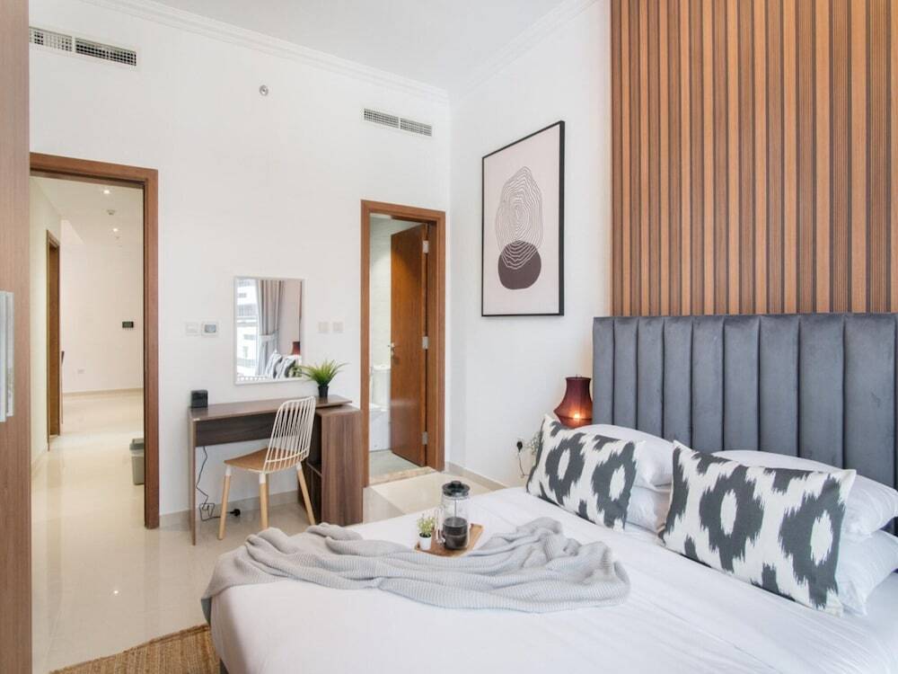 Дубай: Cosy 2BR Burj Khalifa Gym/pool by Belvilla