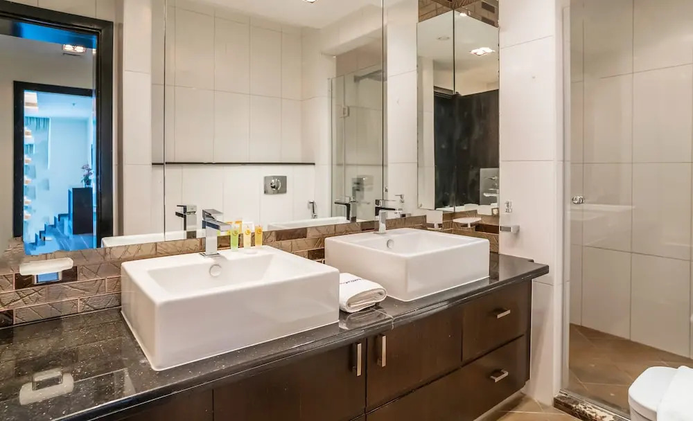 Дубай: Duplex Penthouse | 3BR + Maids | Heart of Marina