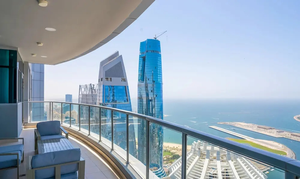 Дубай: Duplex Penthouse | 3BR + Maids | Heart of Marina