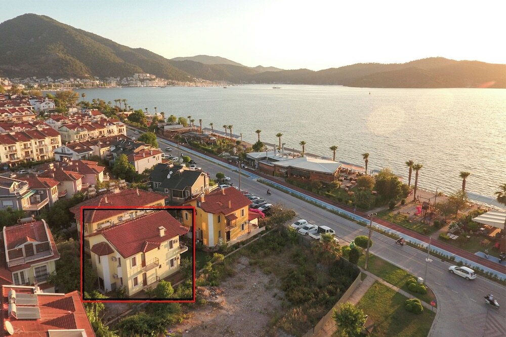 Фетхие: Fethiye YALI SUITES