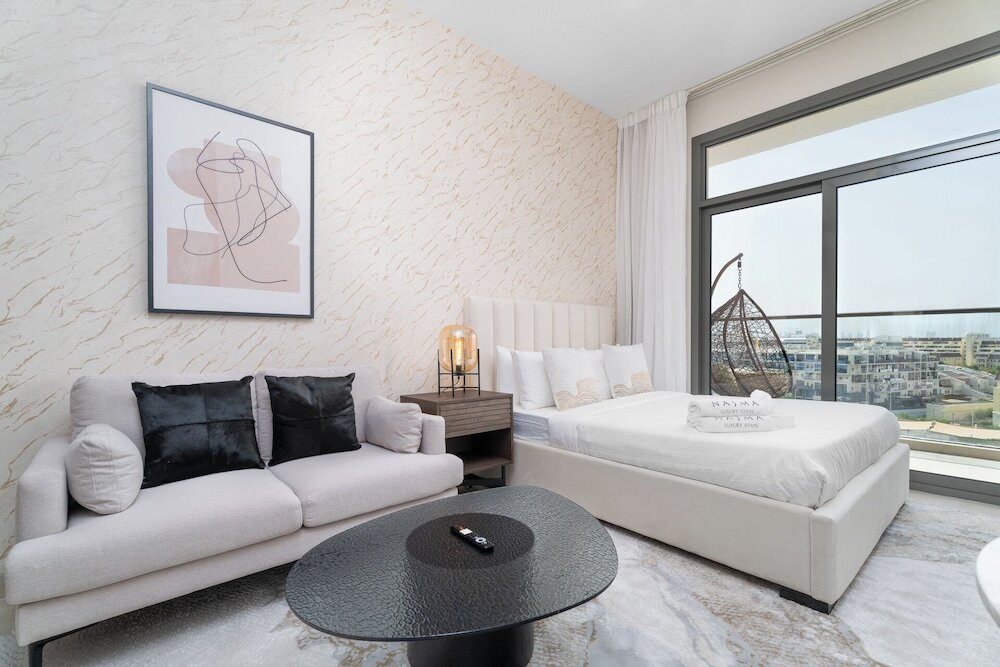 Дубай: Nasma Holiday Homes - Laya Heights