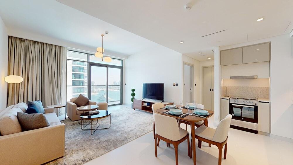 Дубай: Primestay - Marina Vista 2 1BR - Dubai