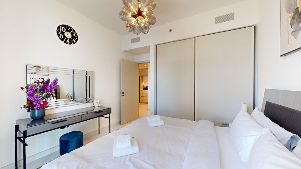Дубай: Primestay - 1BR in Marina Vista - Dubai