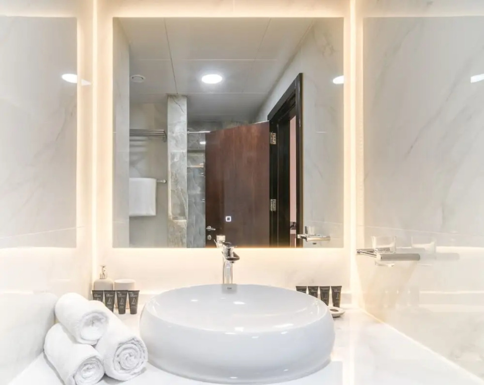 Дубай: Sanctuary Studio in Barsha Heights