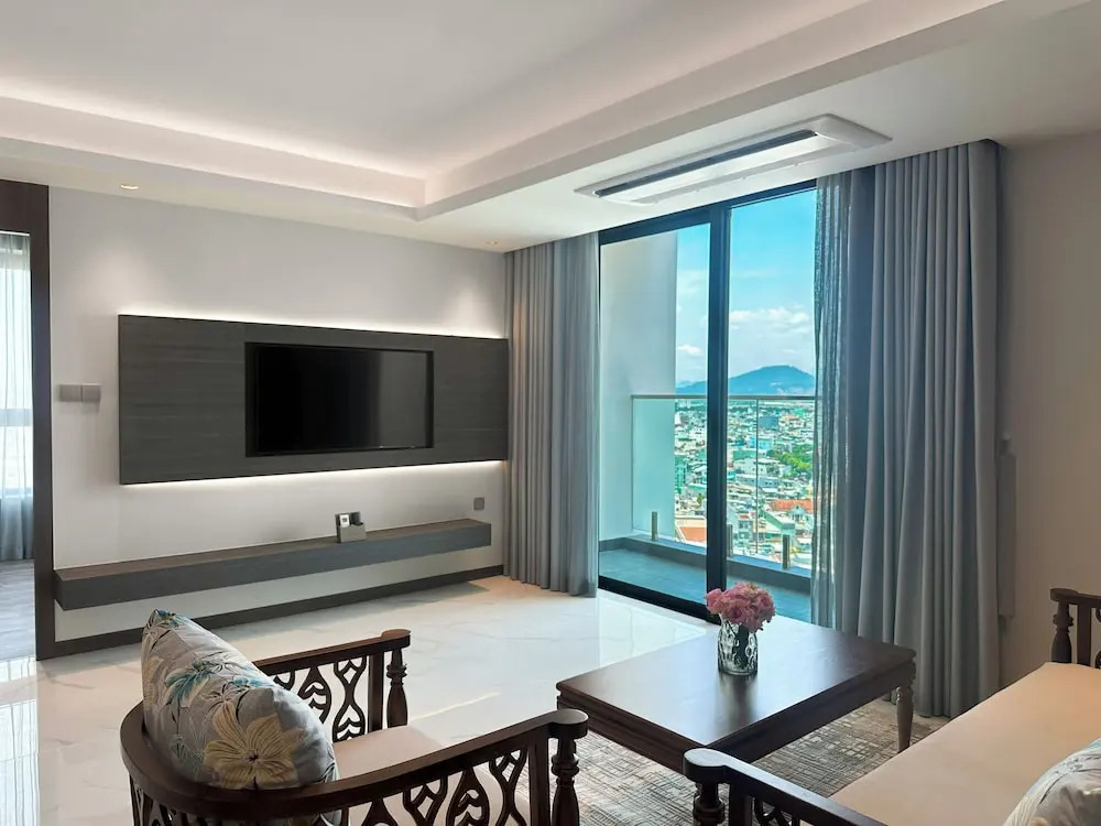Дананг: Centre Point Danang Hotel & Residence