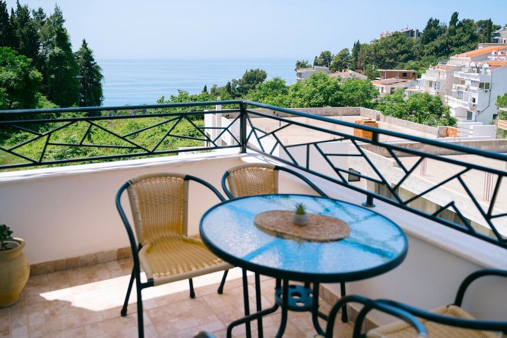 Ульцинь: Deluxe Studio Apartment with Sea view