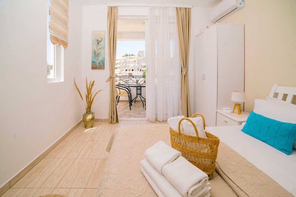 Ульцинь: Deluxe Studio Apartment with Sea view