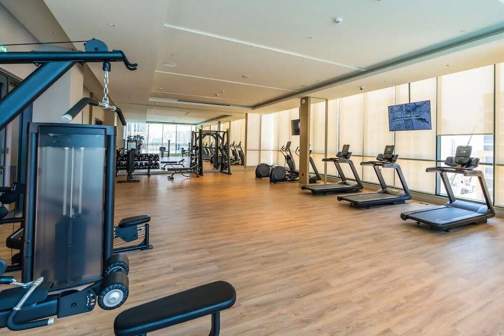 Дубай: Al Meydan - Sobha Waves 1BR Plus Maids