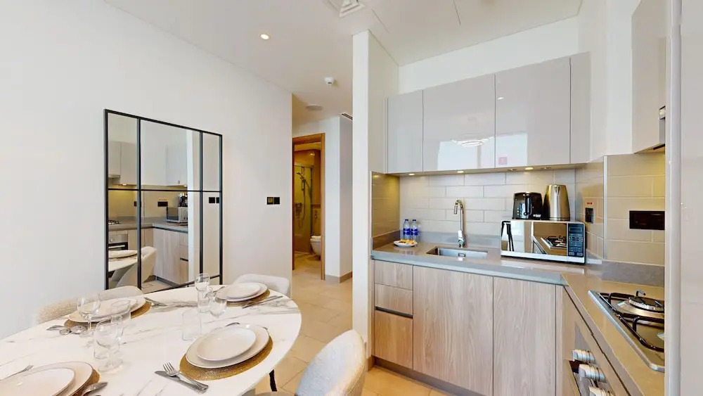 Дубай: Al Meydan - Sobha Waves 1BR Plus Maids