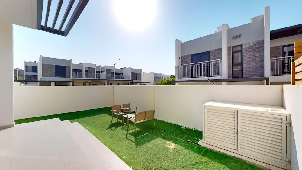 Дубай: Primestay - Aster, Damac Hills 2